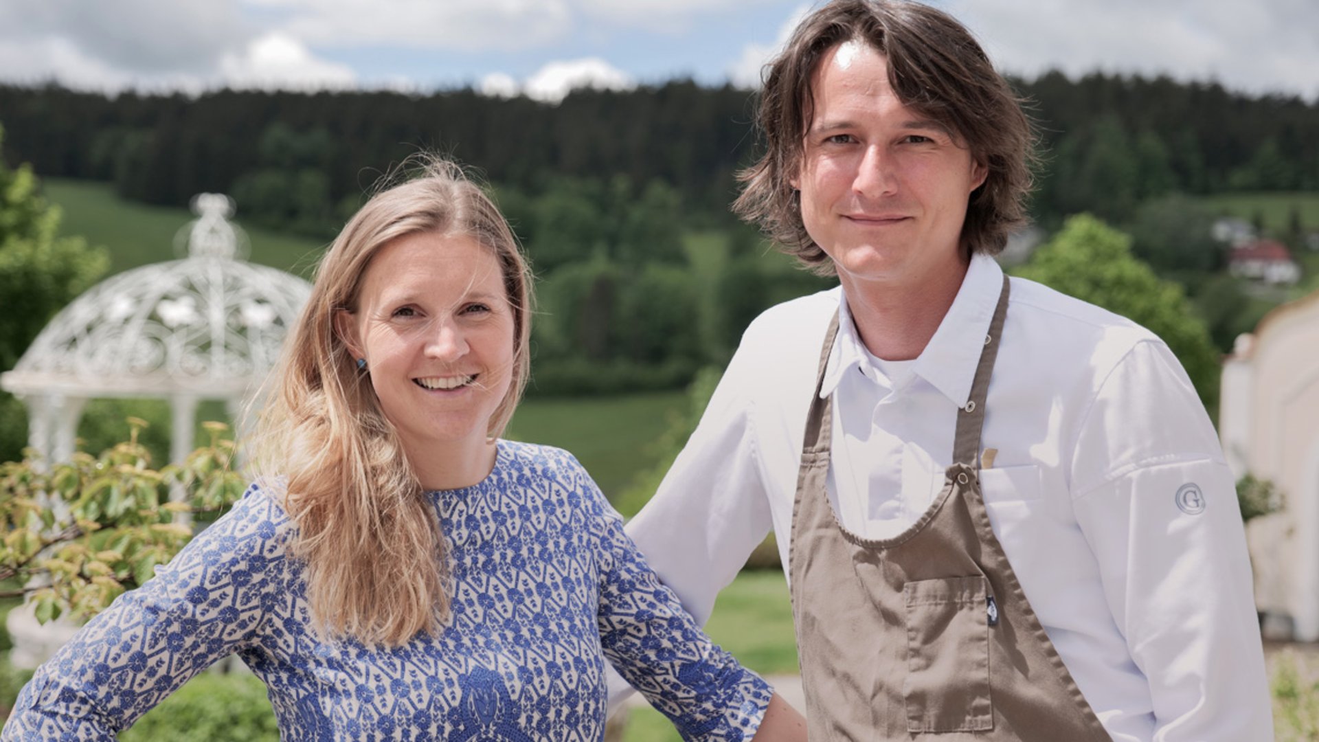 Foto: Oberösterreich Tourismus GmbH/Martin Fickert: Eva-Maria Pürmayer und Thomas Hofer vom Genießerhotel Bergergut in Afiesl Eva-Maria Pürmayer und Thomas Hofer vom Genießerhotel Bergergut in Afiesl