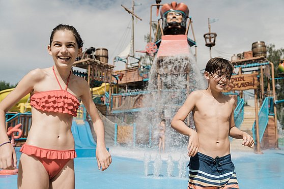 Foto Oberösterreich Tourismus GmbH/Robert Maybach: Wasser marsch in der Aquapulco Piratenwelt im EurothermenResort Bad Schallerbach.